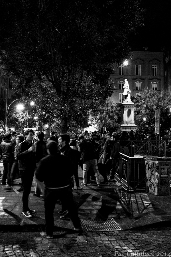 Piazza Bellini Nightlife