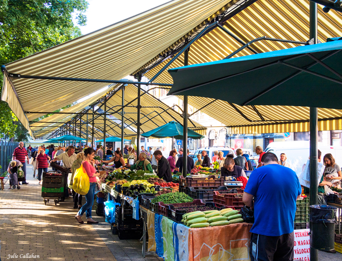 outdoor market at Hunyadi Budapest