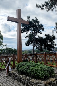The memorial to Gardonyi tucked in the castle corner